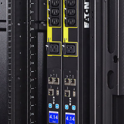 16 Way EATON EFLXL21 FLEXPDU LOCAL METER 0U Gecontroleerde stroomstrook C20 16A 1P 16XC13